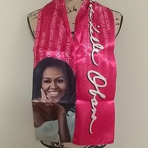 Michelle Obama Pink satin scarf 😍